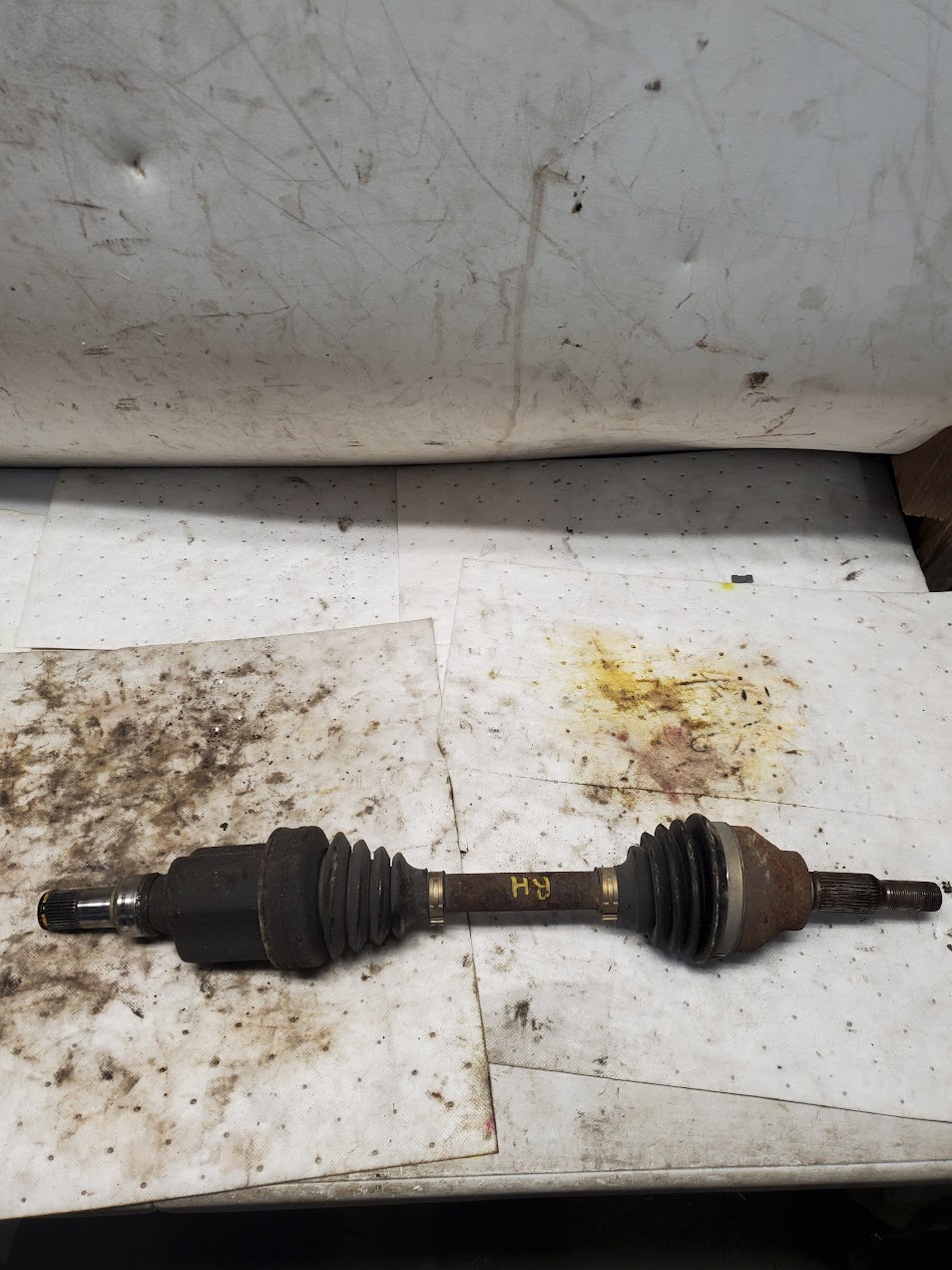 Axle Shaft for Saturn vehicles