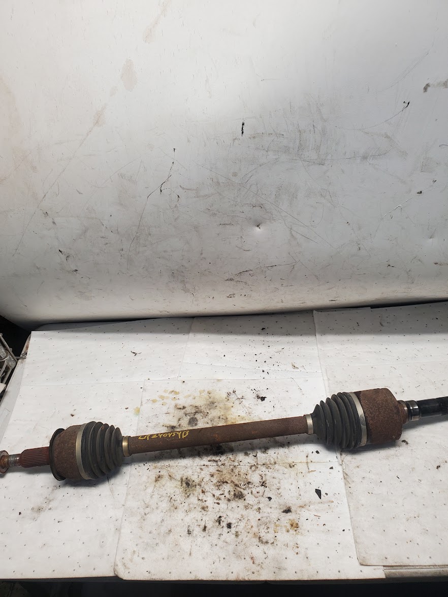Axle Shaft for Lincoln and Ford vehicles