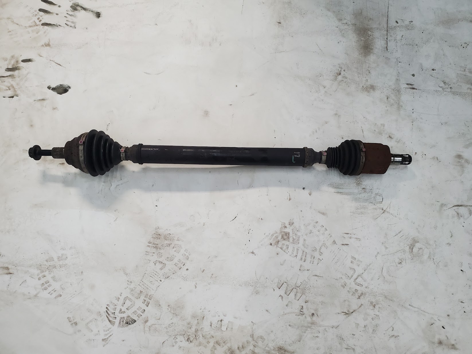 Axle Shaft for Volkswagen vehicles