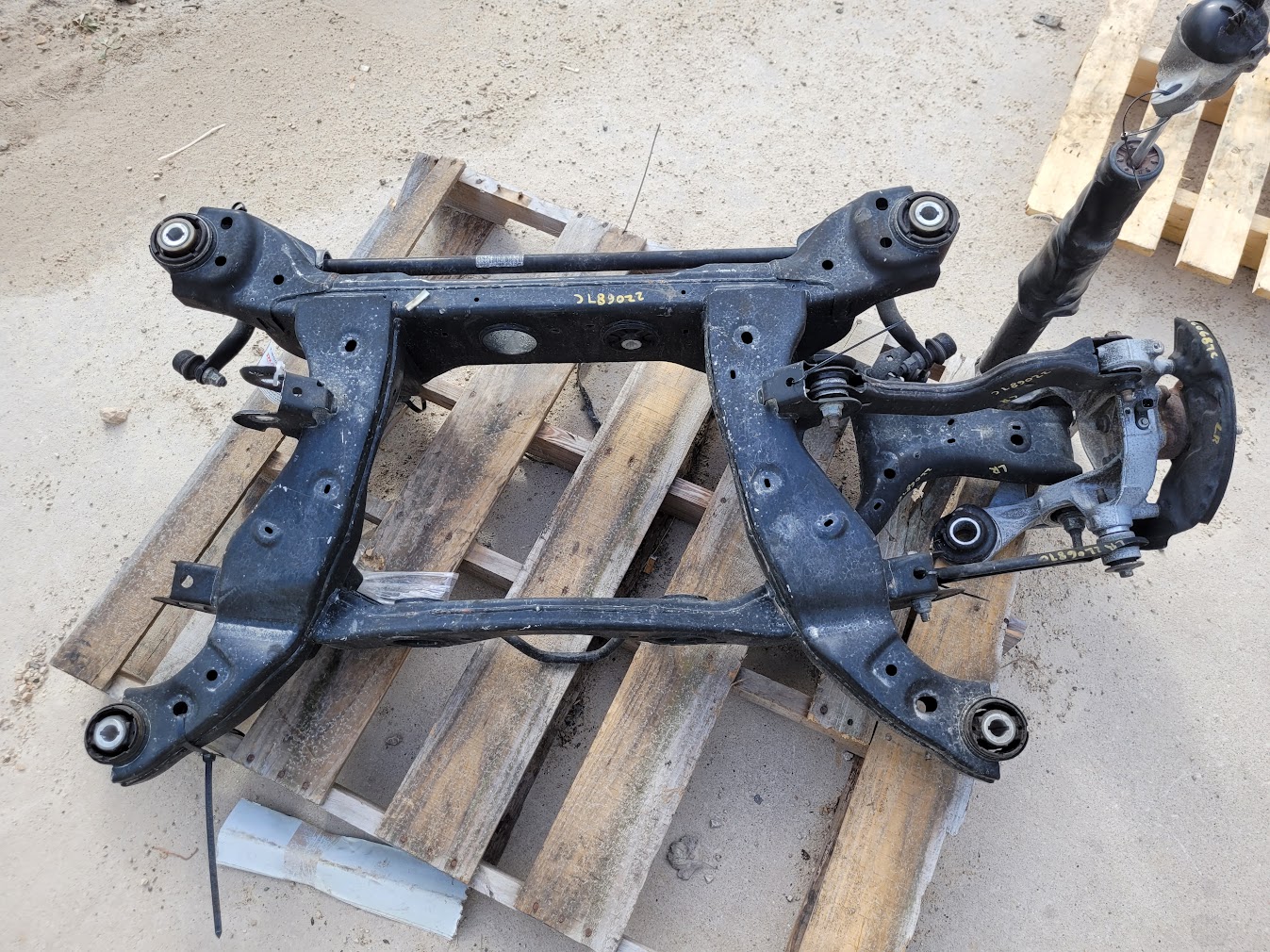 Independent Rear Suspension Assembly for Lincoln vehicles