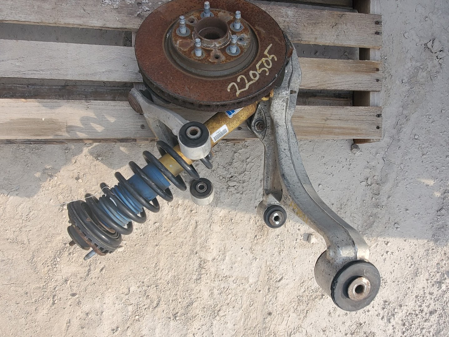 Front Knee for Pontiac and Saturn vehicles
