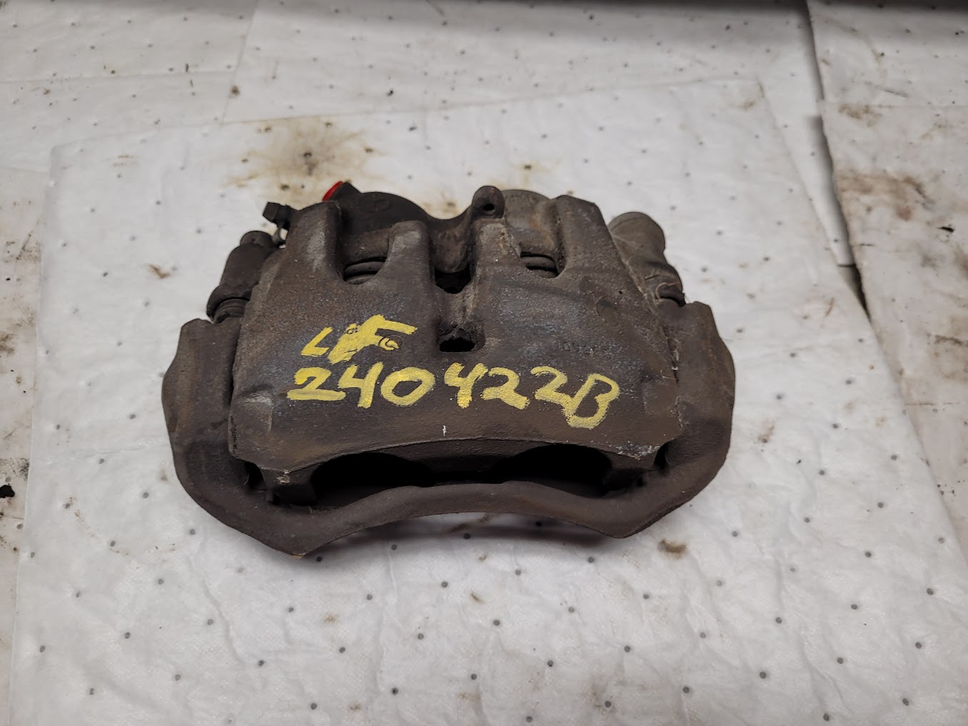 Caliper for Mercedes-Benz vehicles