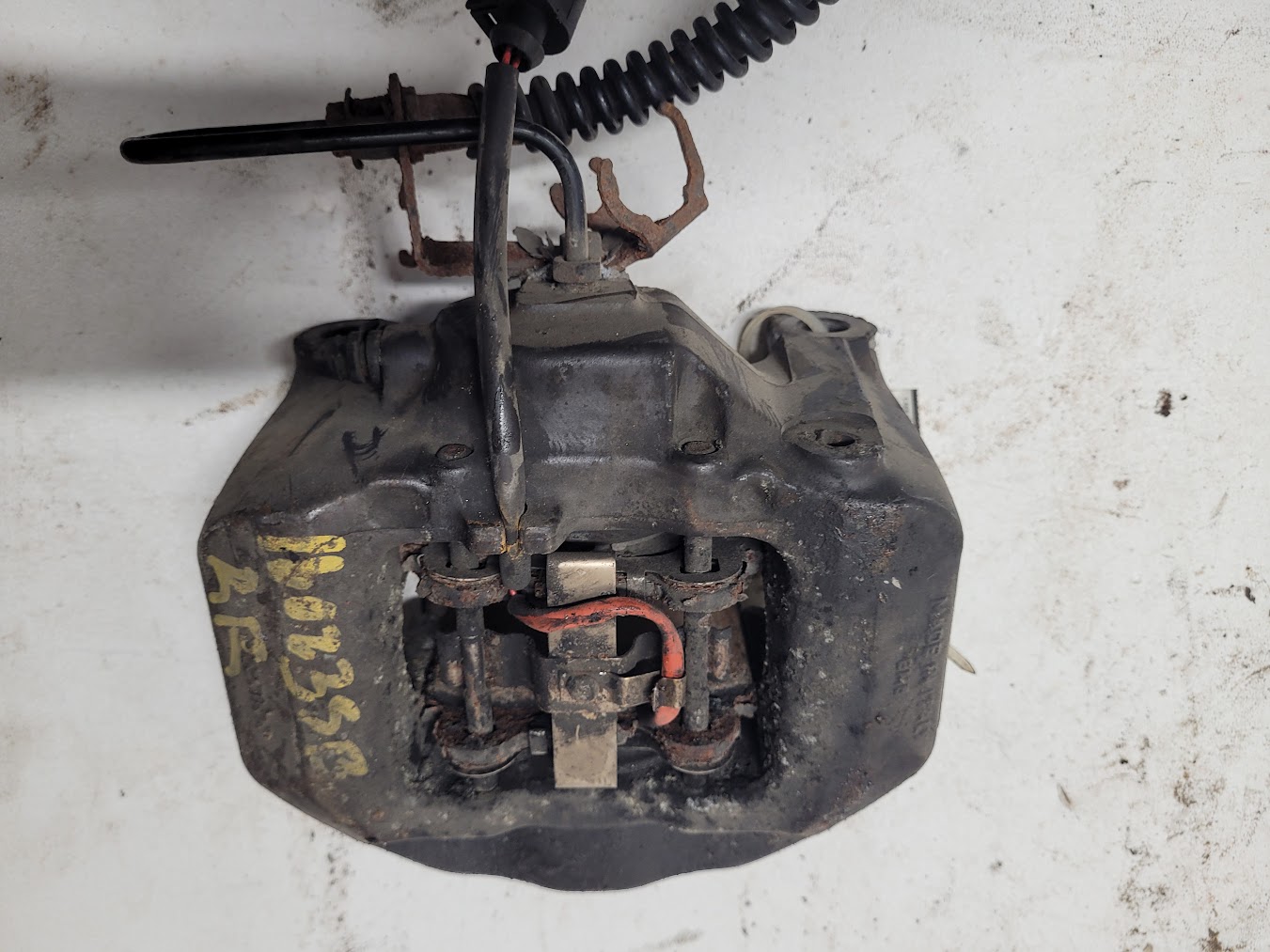 Caliper for Volkswagen vehicles