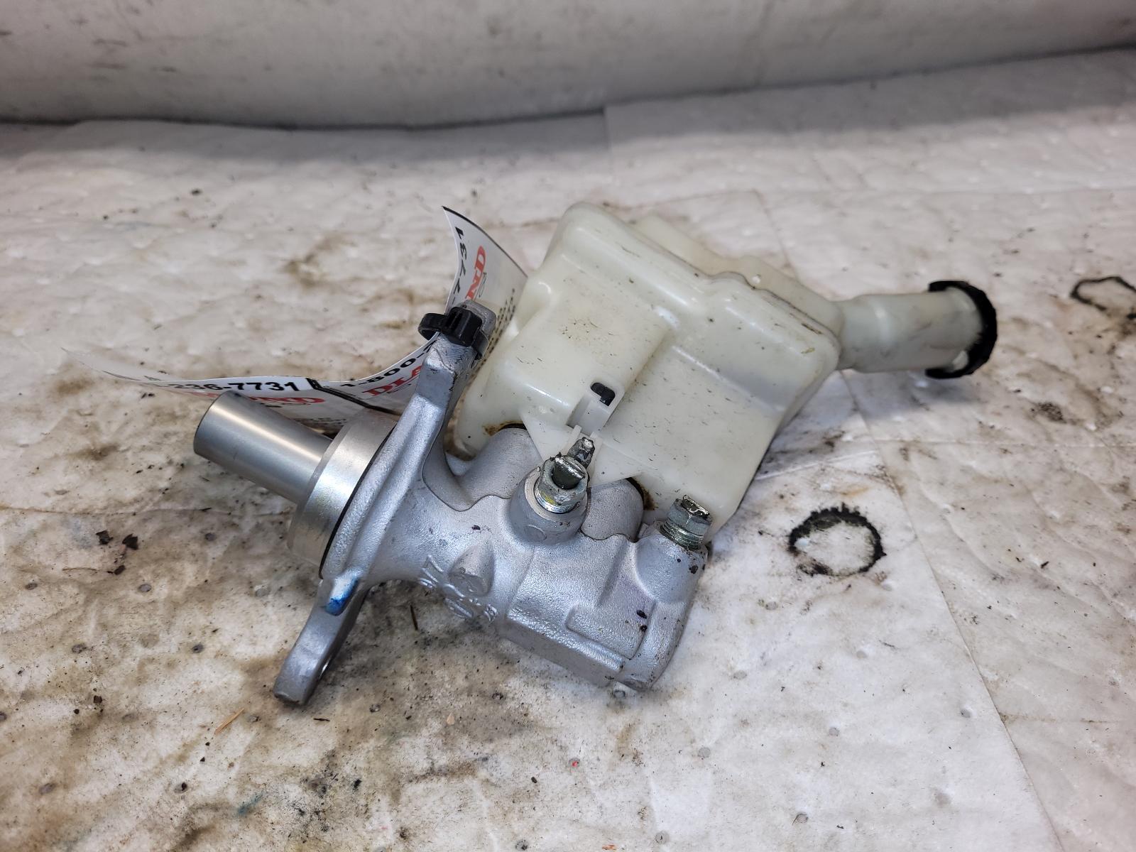 Master Cylinder for Nissan vehicles
