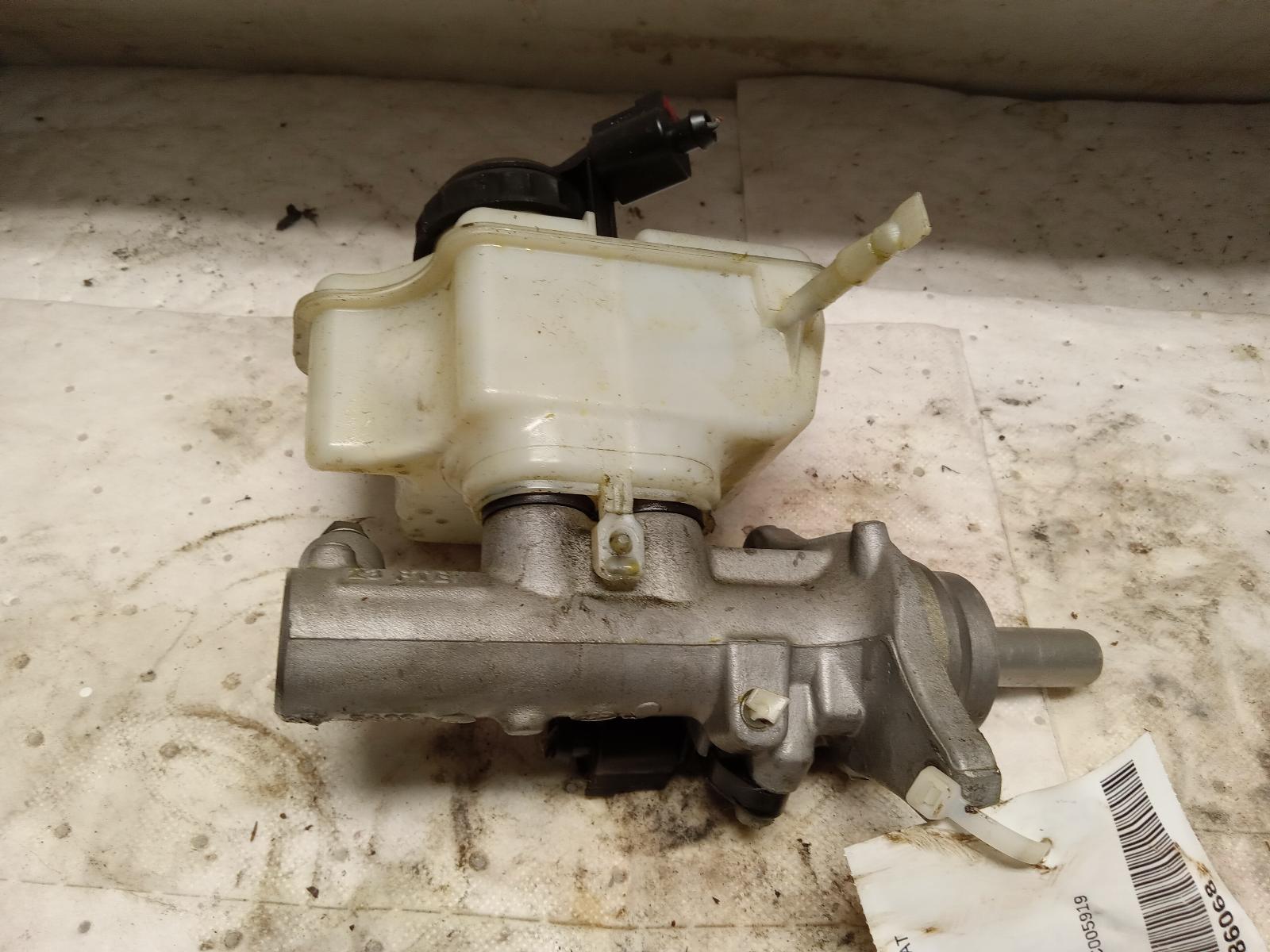 Master Cylinder for Volkswagen vehicles
