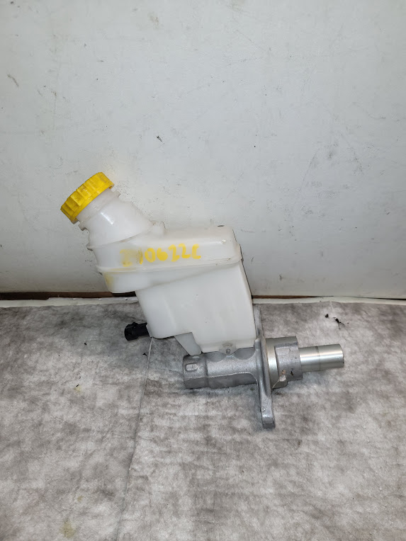 Master Cylinder for Jeep vehicles