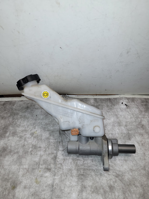 Master Cylinder for Hyundai vehicles