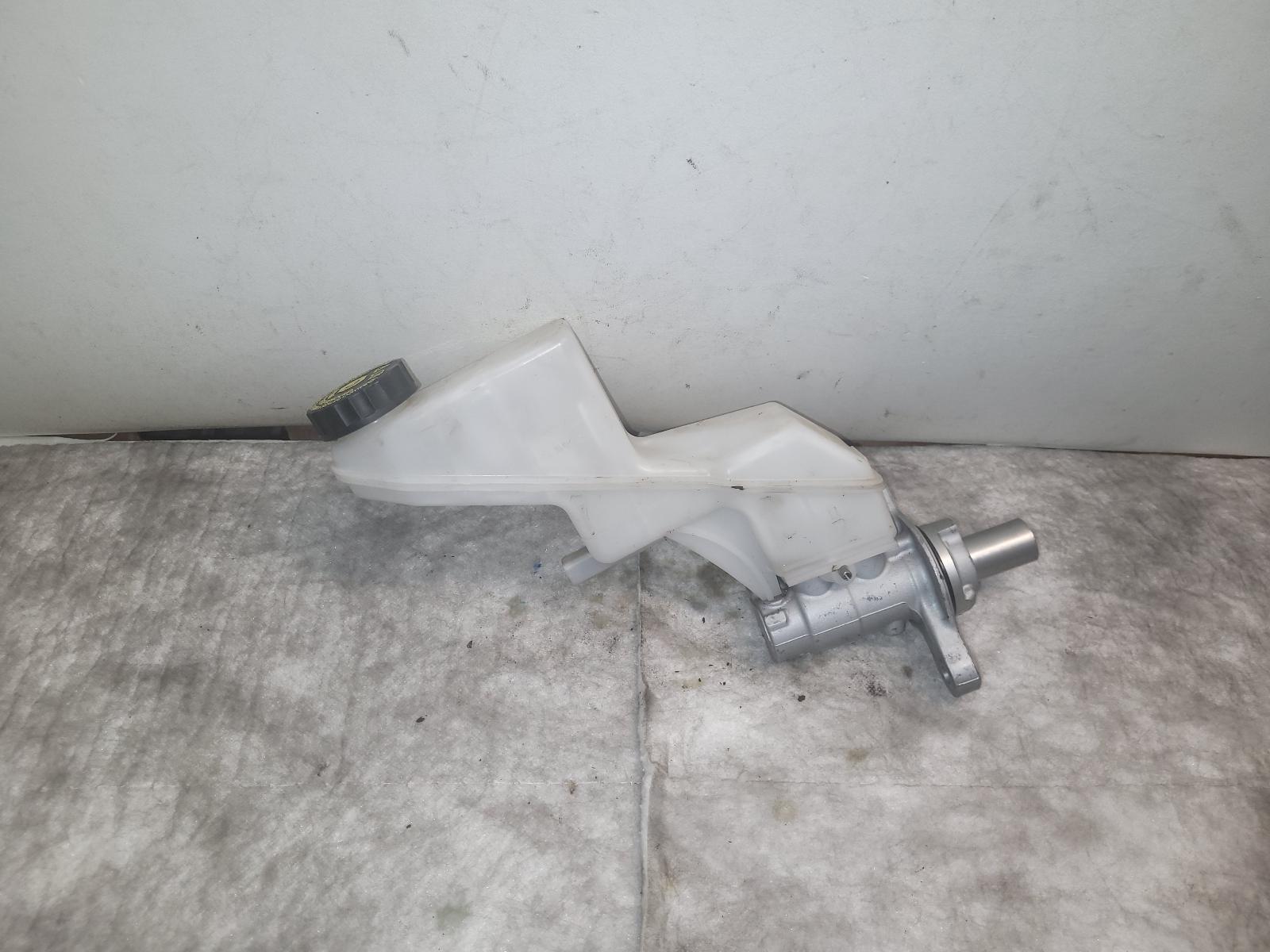 Master Cylinder for Nissan vehicles