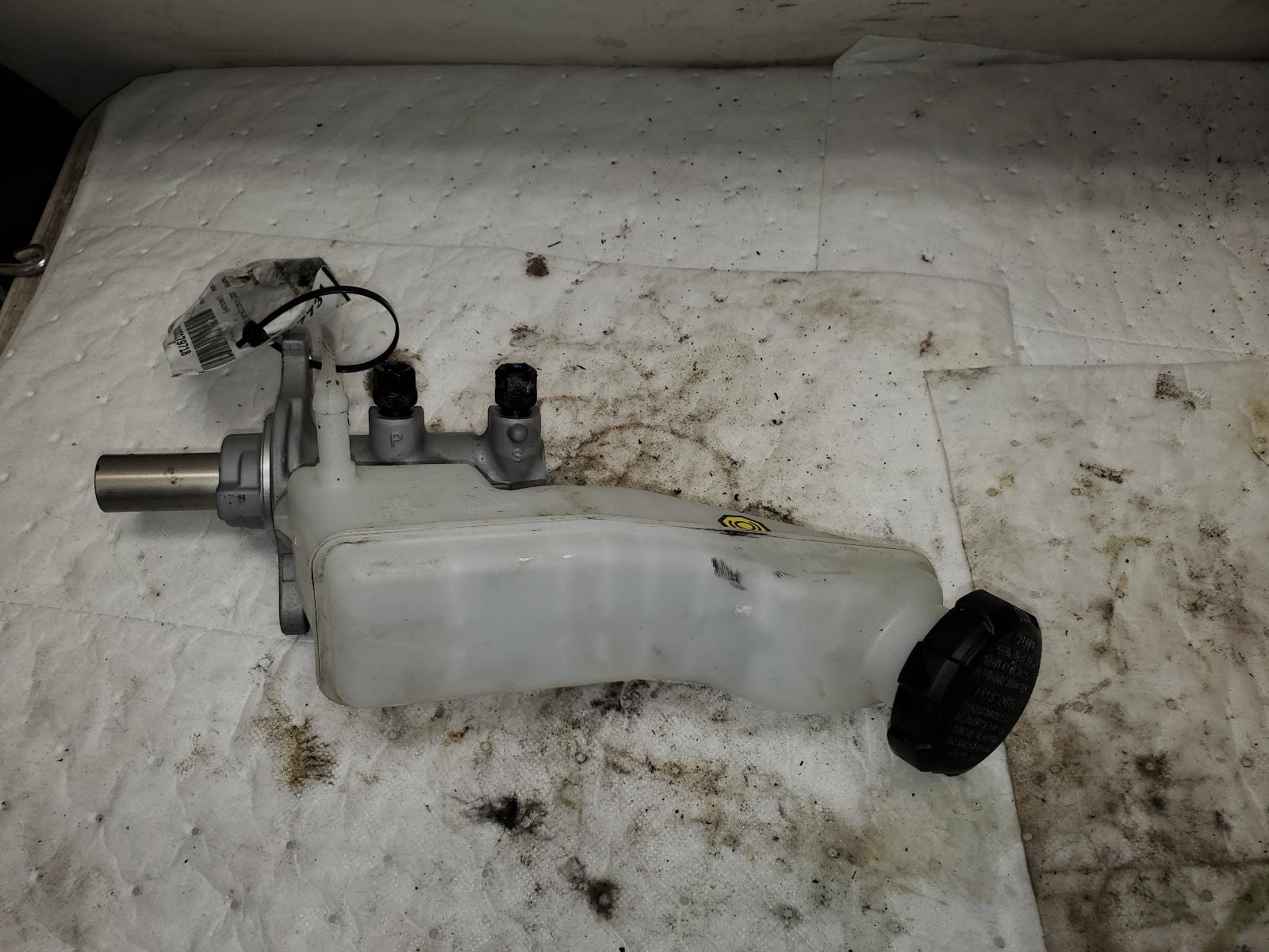 Master Cylinder for Kia vehicles