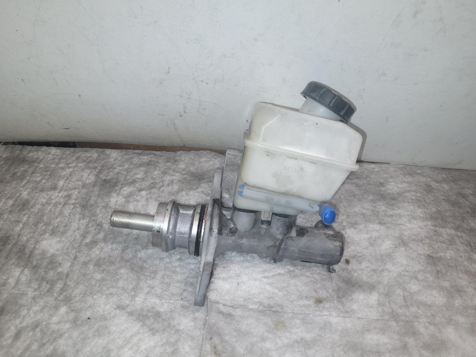Master Cylinder for Mercedes-Benz vehicles