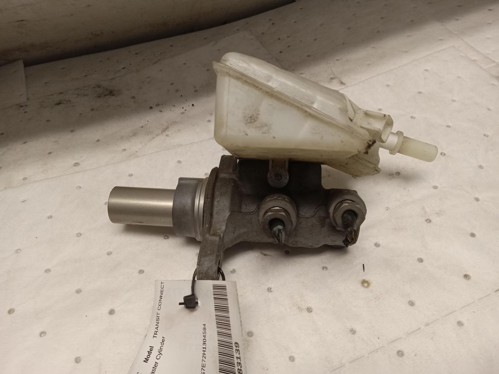 Master Cylinder for Ford vehicles