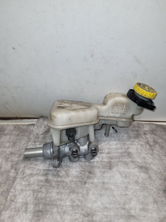 Master Cylinder for Dodge and Jeep vehicles