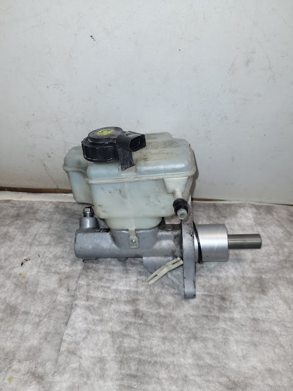 Master Cylinder for Volkswagen and Audi vehicles