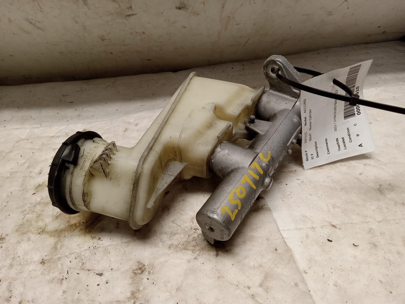 Master Cylinder for Honda and Acura vehicles