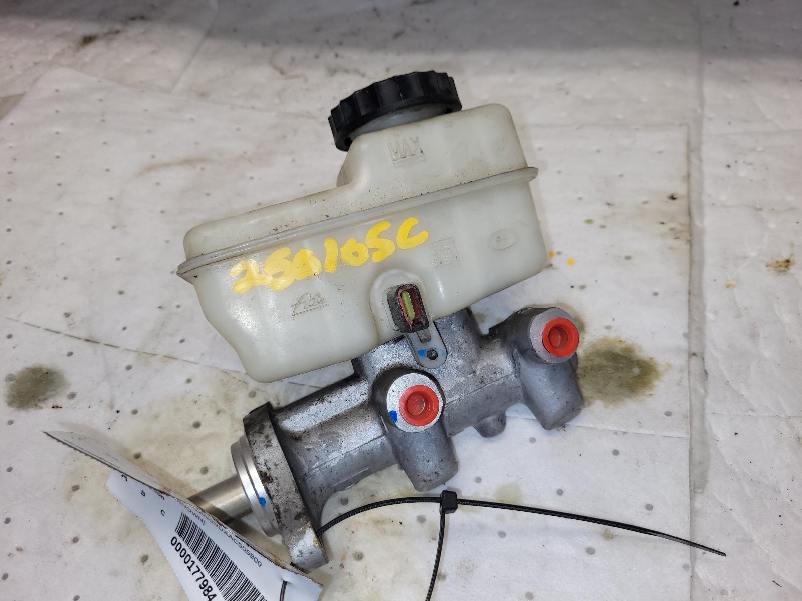 Master Cylinder for Nissan vehicles