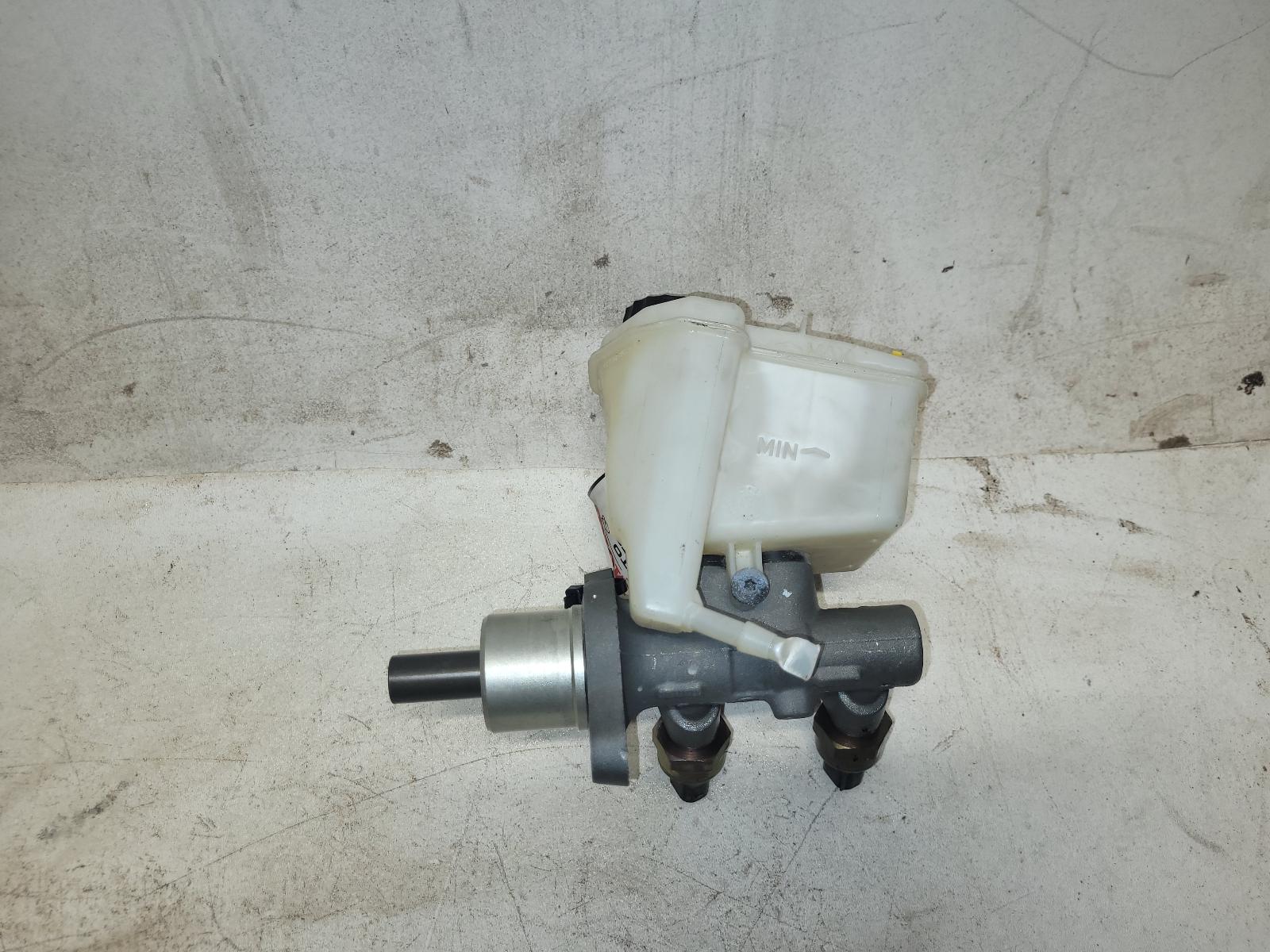 Master Cylinder for Bmw vehicles