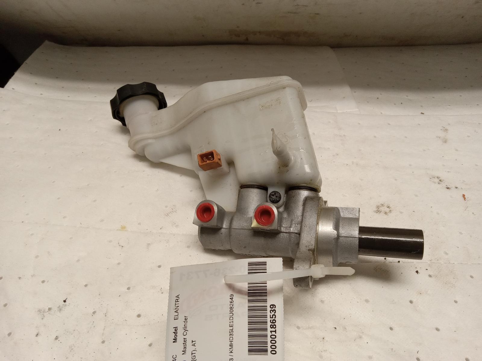 Master Cylinder for Hyundai vehicles
