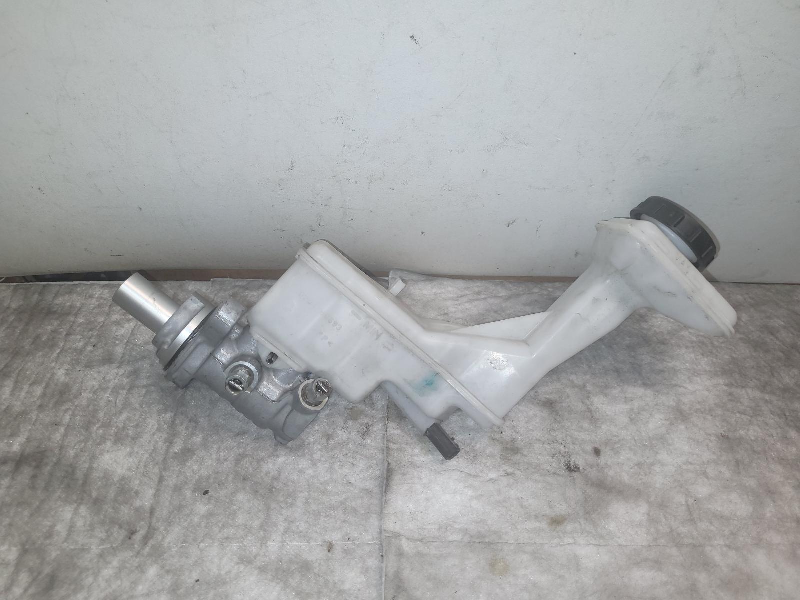 Master Cylinder for Nissan vehicles