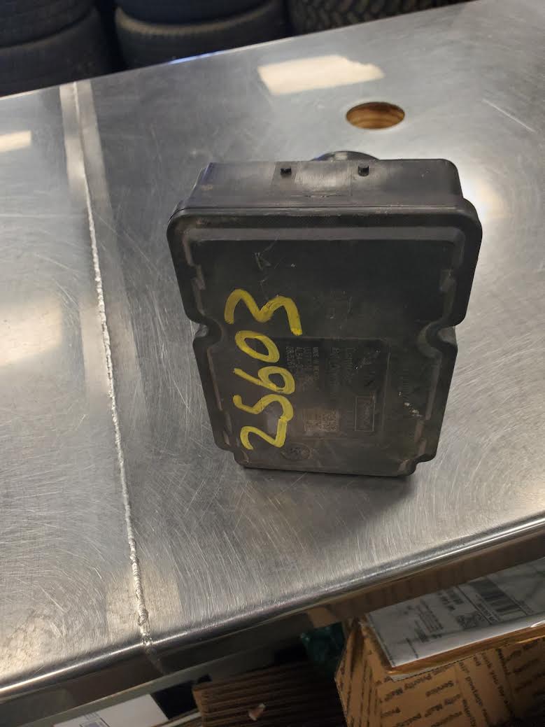 ABS Module for Mercury and Ford vehicles