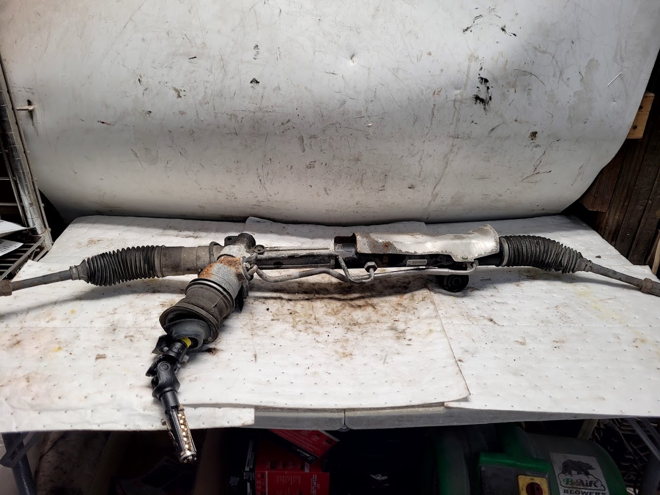 Steering Gear Rack for Cadillac vehicles