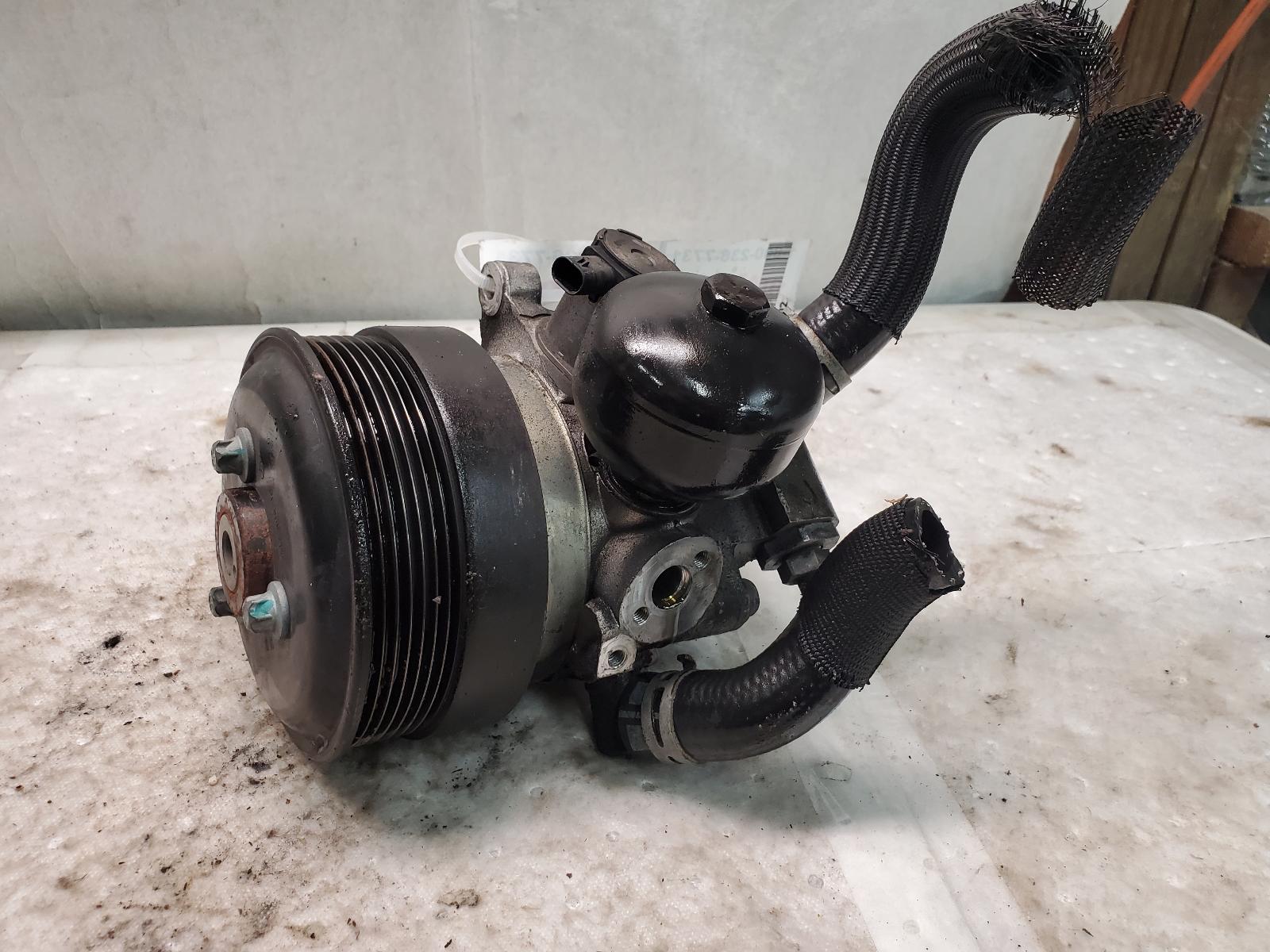 Power Steering Pump for Mercedes-Benz vehicles