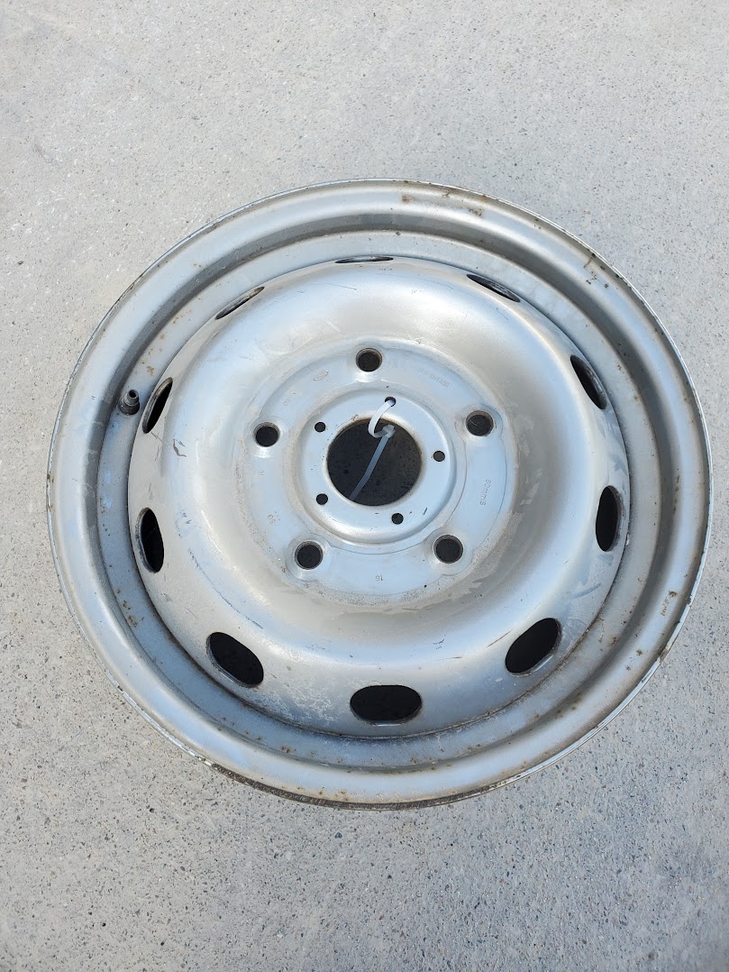 Wheel for Ford vehicles