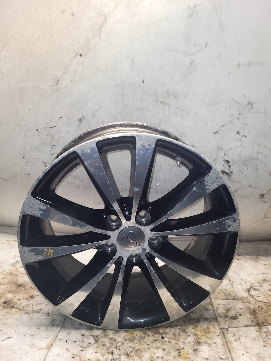 Wheel for Chrysler vehicles