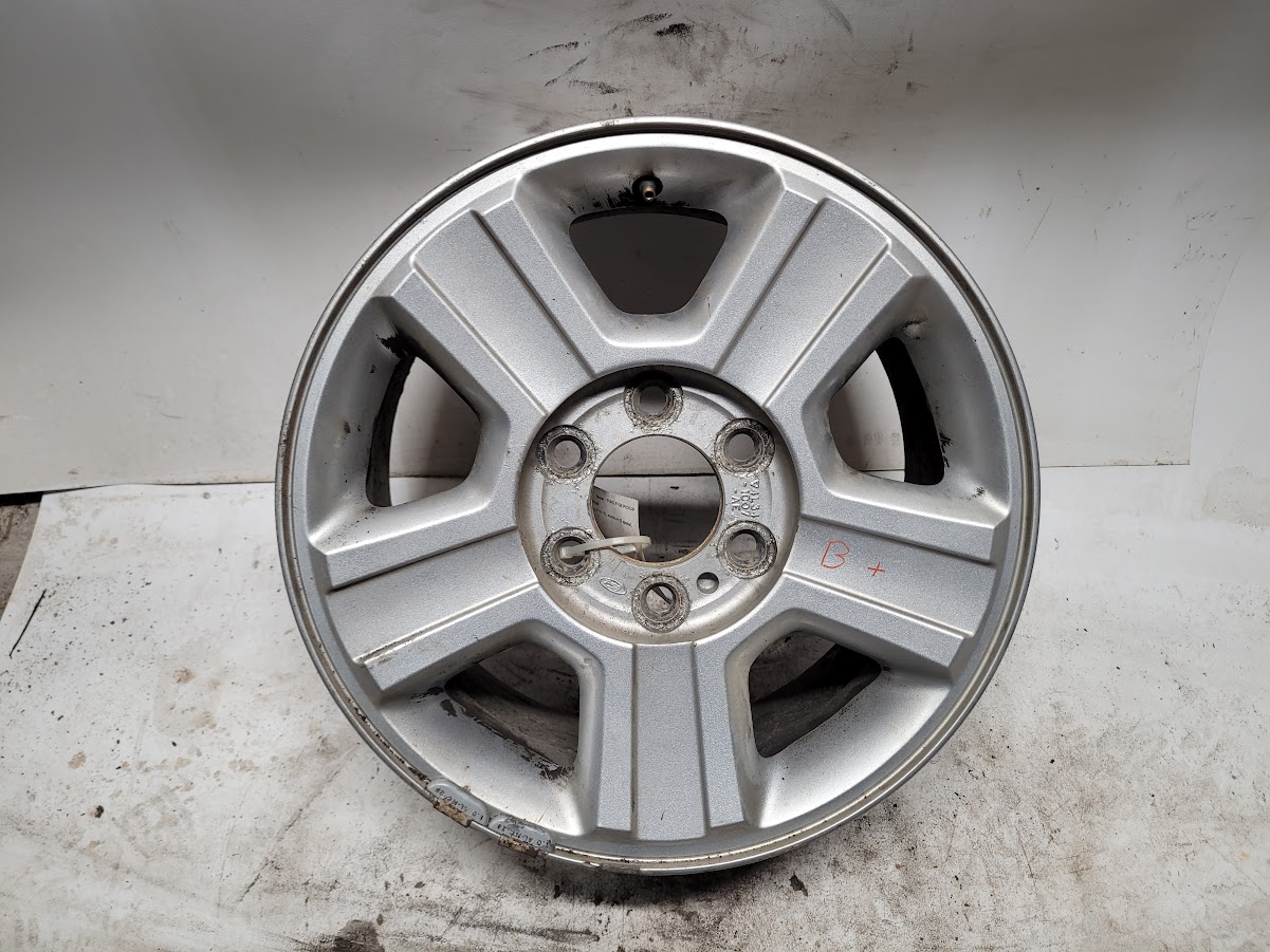 Wheel for Ford vehicles