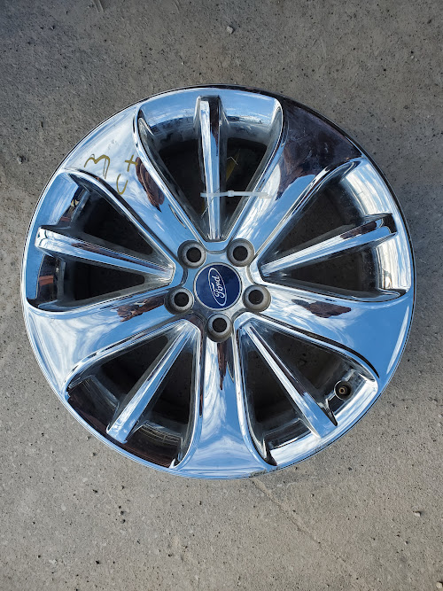 Wheel for Ford vehicles