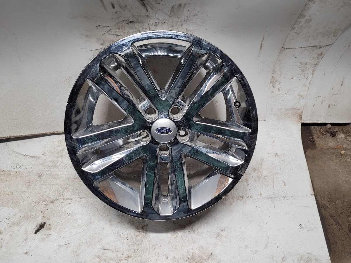 Wheel for Ford vehicles