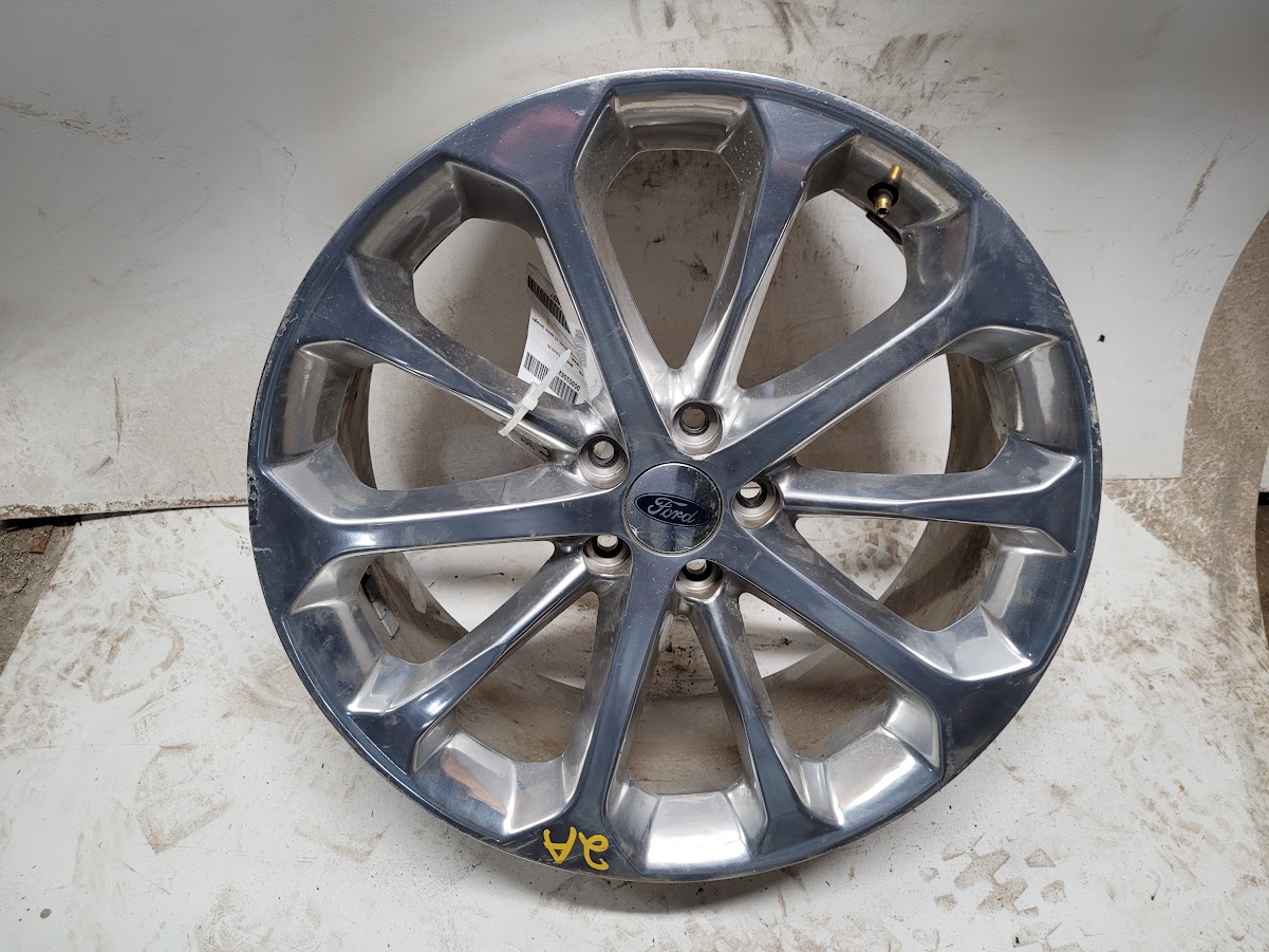 Wheel for Ford vehicles