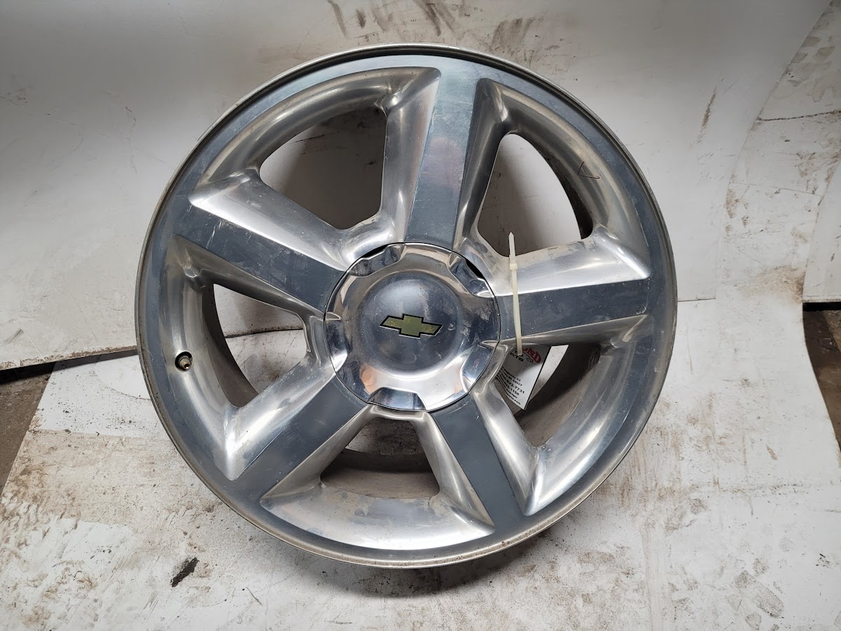 Wheel for Chevrolet vehicles