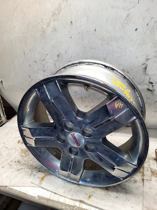 Wheel for GMC vehicles