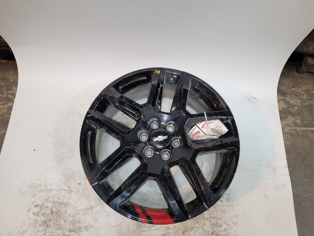 Wheel for Chevrolet vehicles