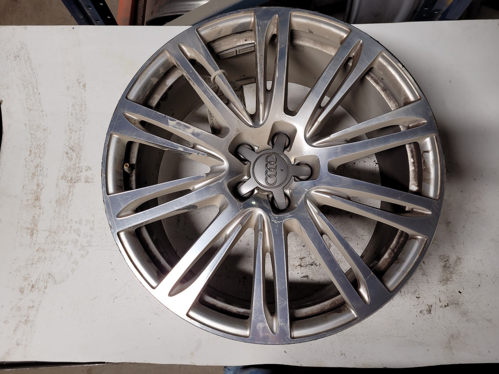 Wheel for Audi vehicles