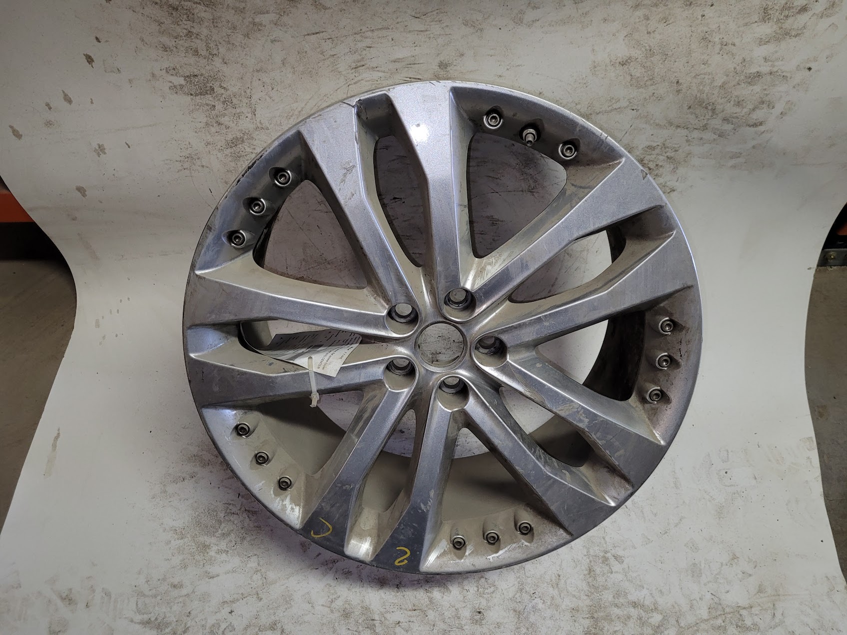 Wheel for Jaguar vehicles