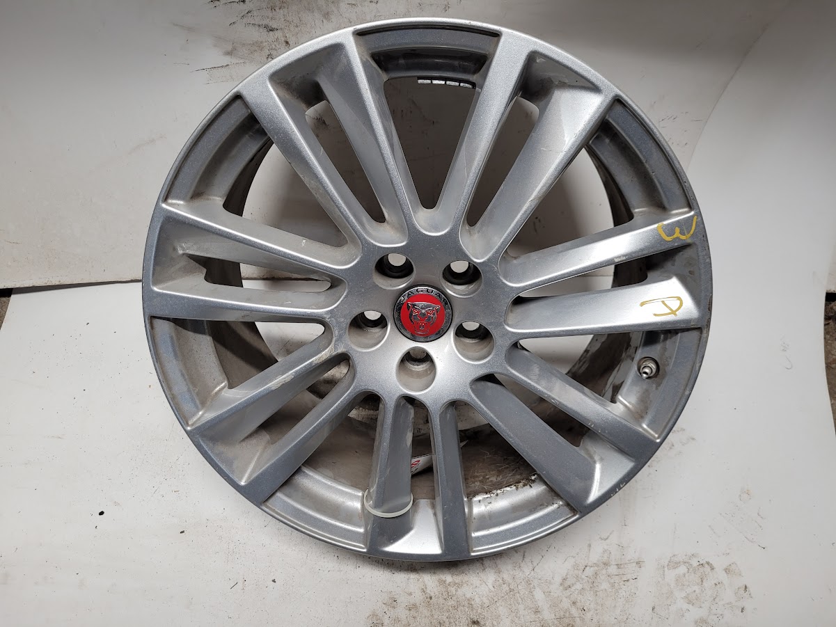 Wheel for Jaguar vehicles