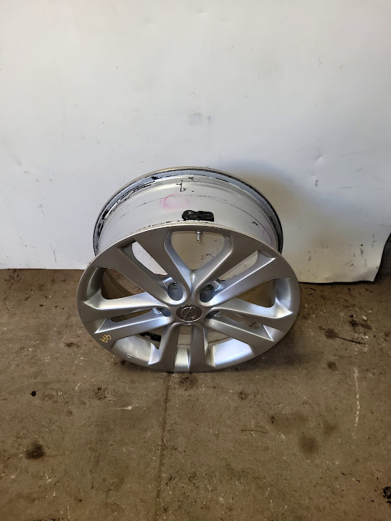 Wheel for Nissan vehicles