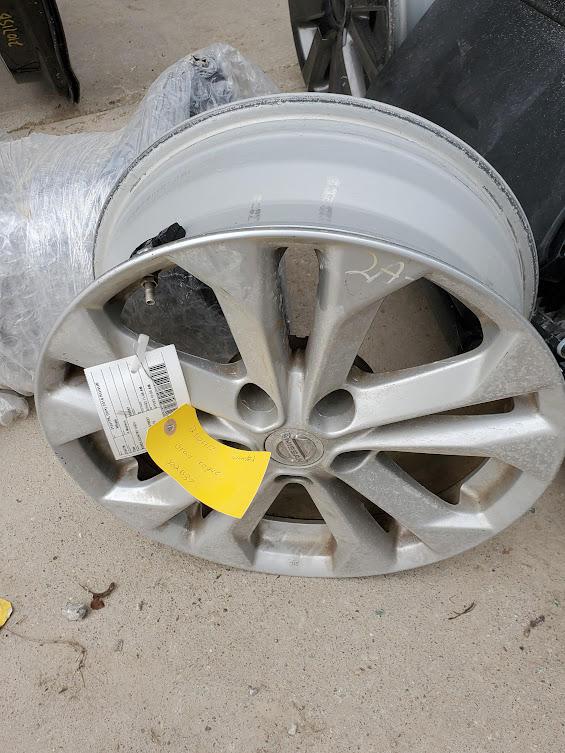 Wheel for Nissan vehicles
