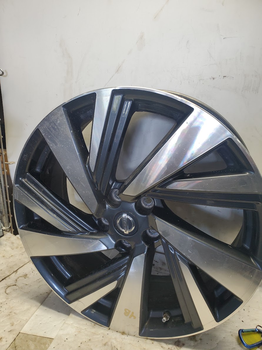 Wheel for Nissan vehicles