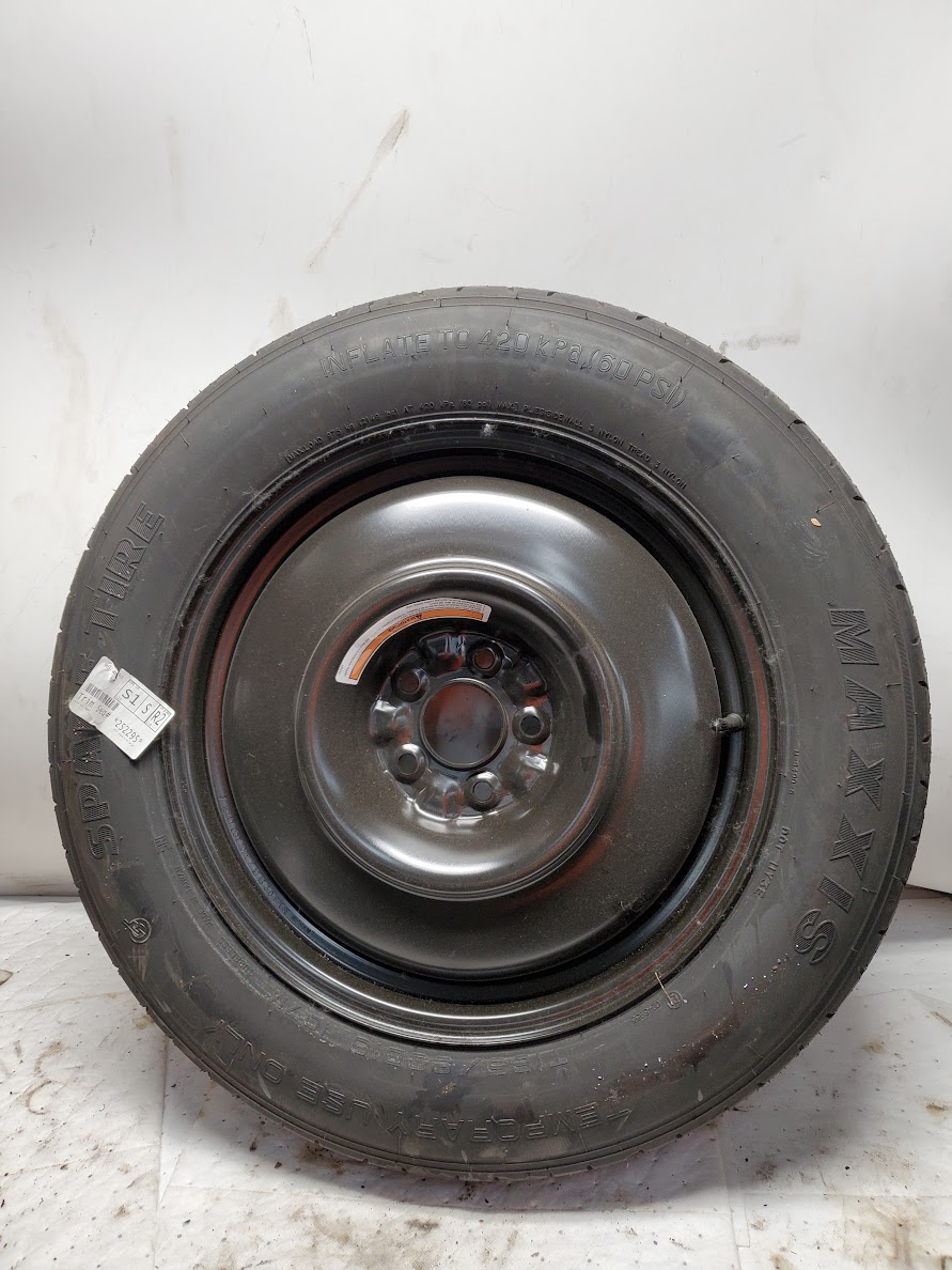 Wheel for Nissan and Infiniti vehicles