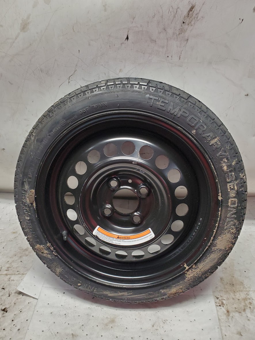 Wheel for Nissan vehicles