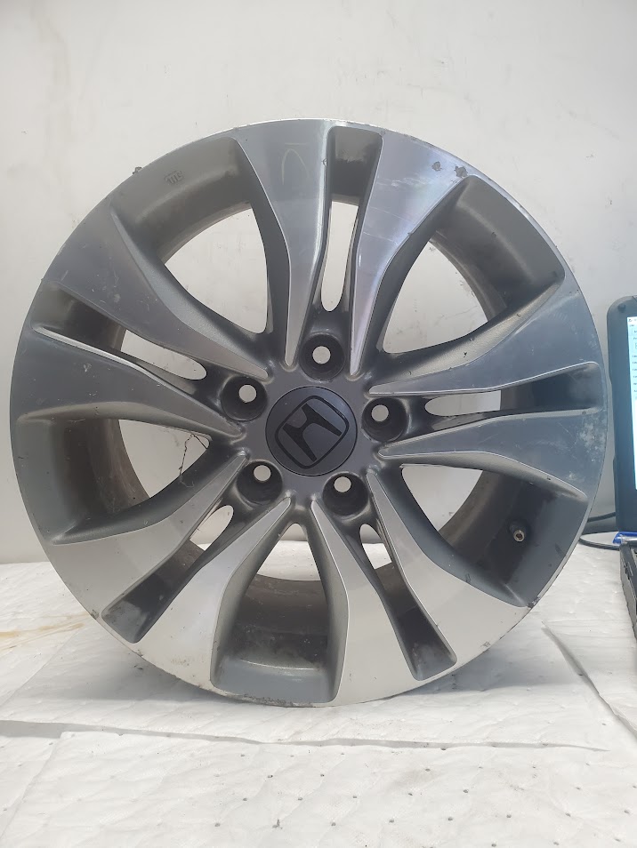 Wheel for Honda vehicles