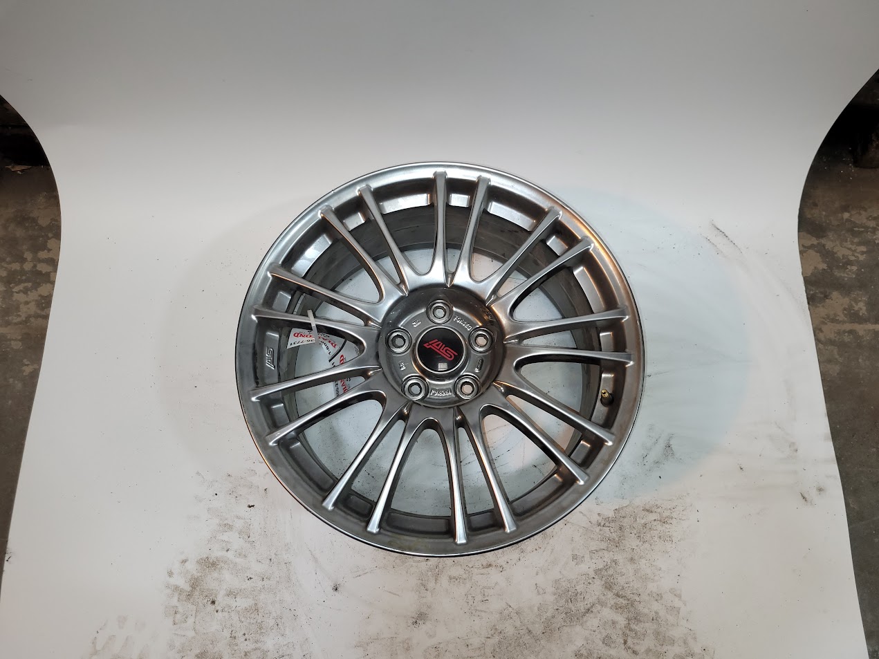 Wheel for Subaru vehicles