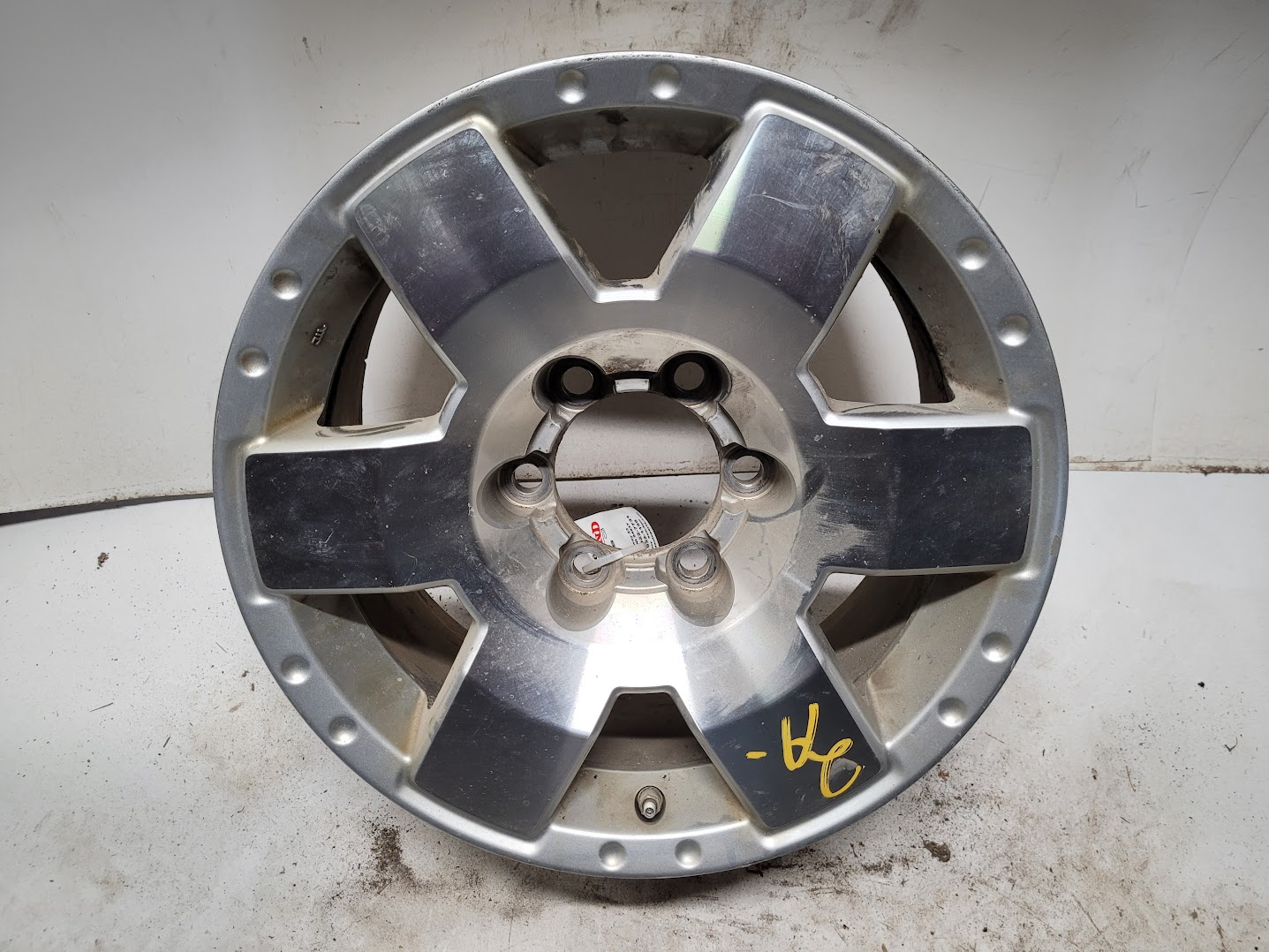 Wheel for Toyota vehicles