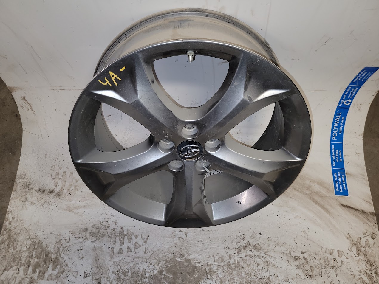 Wheel for Toyota vehicles