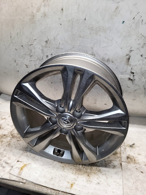 Wheel for Hyundai vehicles