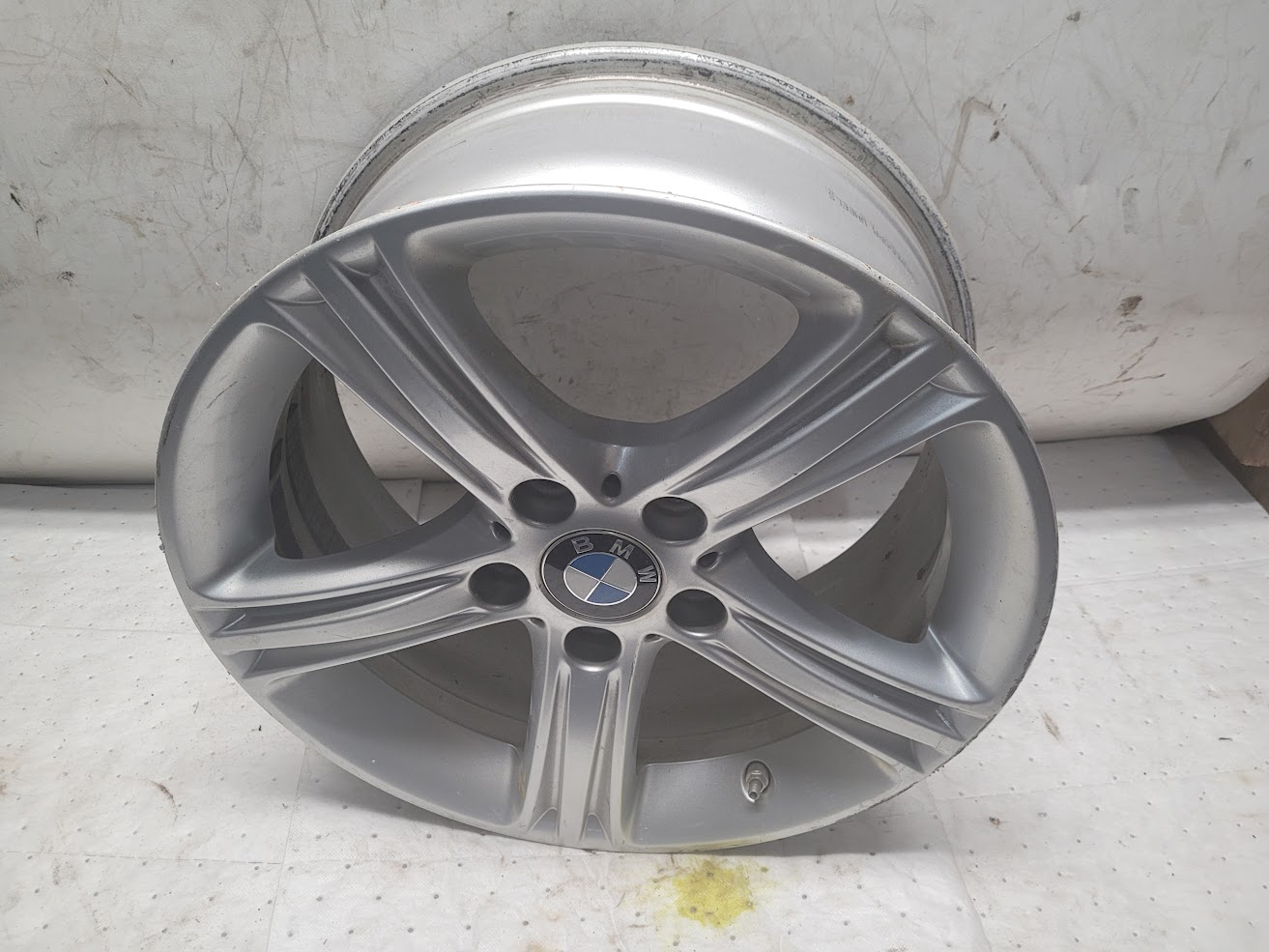Wheel for Bmw vehicles