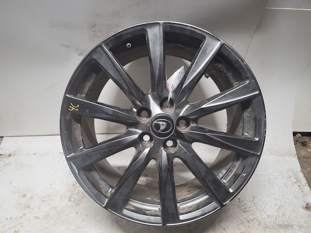 Wheel for Lexus vehicles