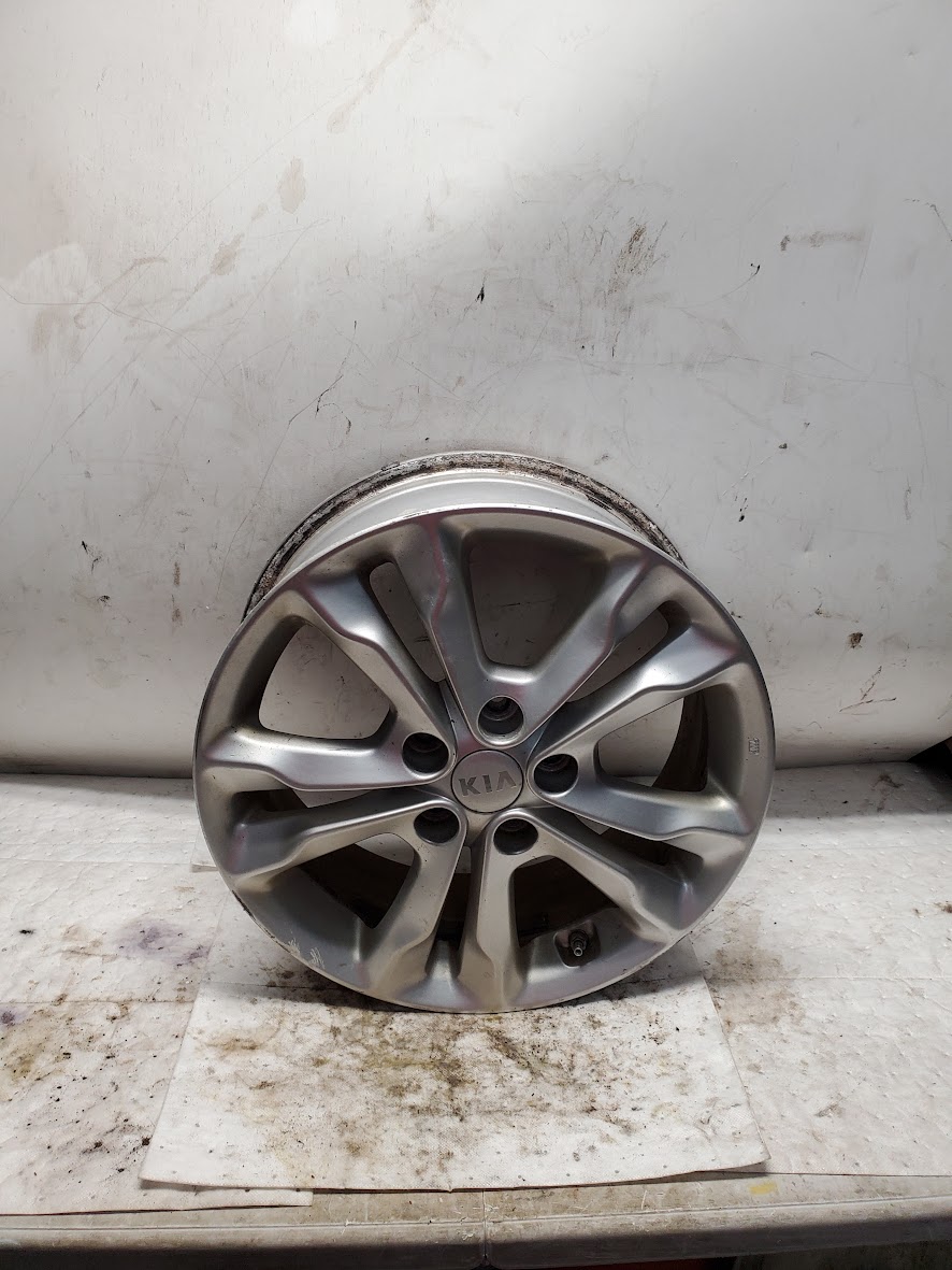 Wheel for Kia vehicles